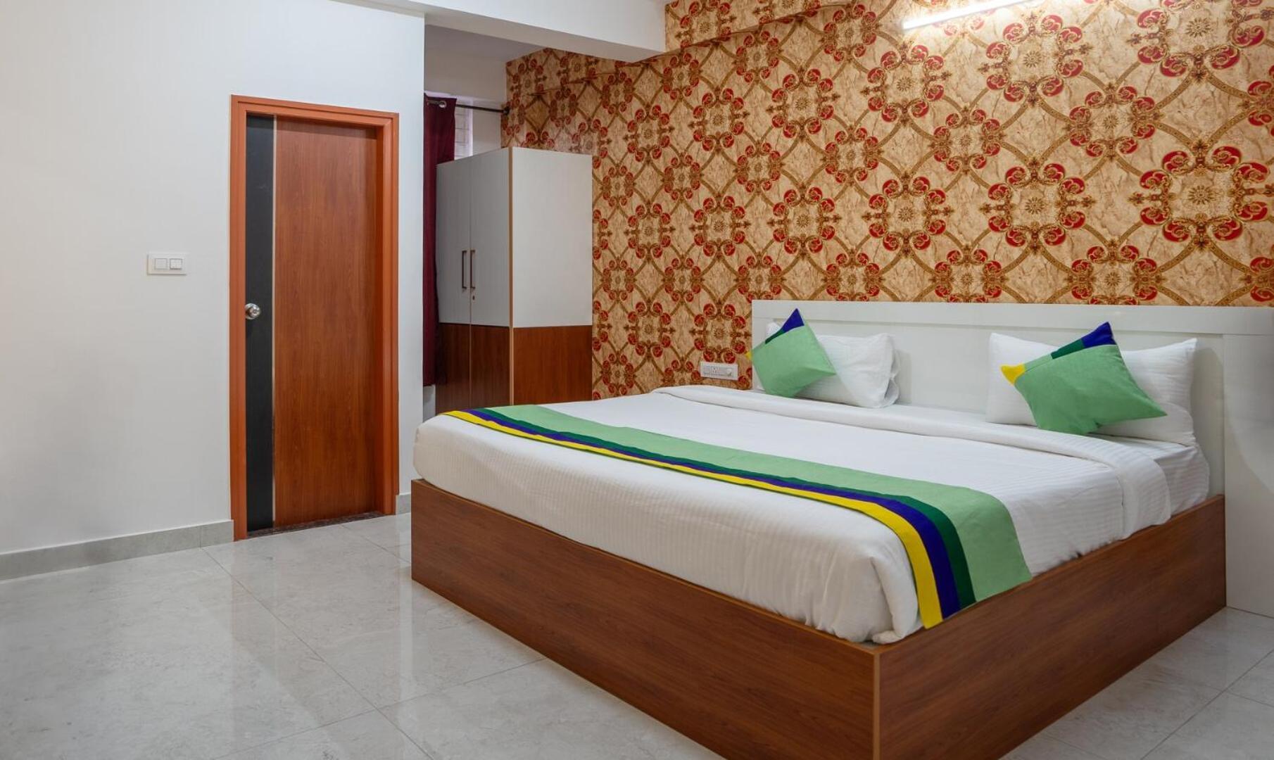 Hotel Royal Platinum 班加罗尔 外观 照片